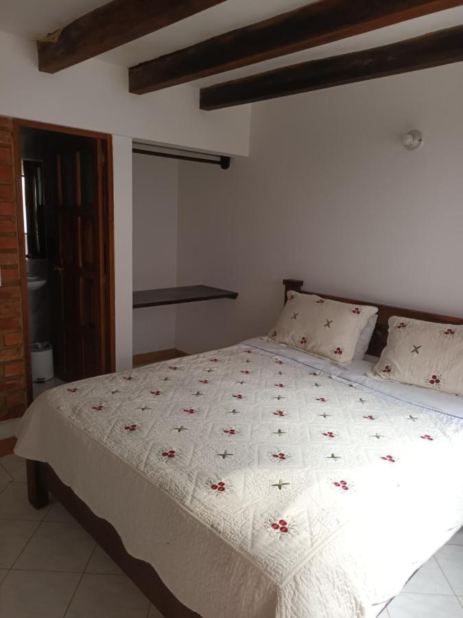 Cemandy Hostal Villa de Leyva Bagian luar foto
